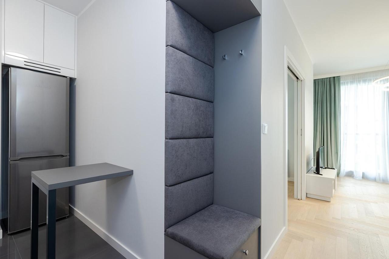 Wola Luxe Apartment Warszawa Exteriör bild